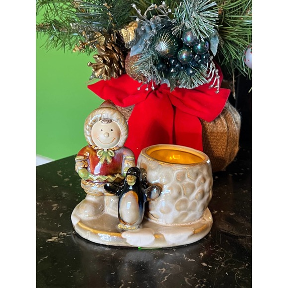 Yankee Candle Ronnie Walter Snow Child with Penguin Ceramic Tealight Candle - Picture 2 of 6